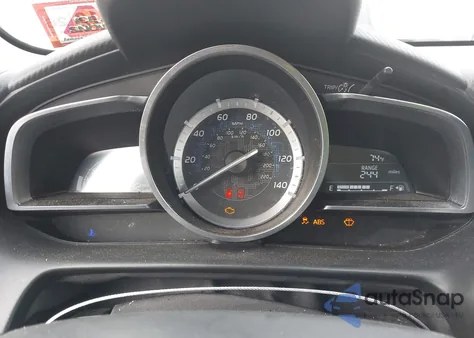 2018 Toyota Yaris Ia z USA, uszkodzony, nr VIN 3MYDLBYV3JY300967